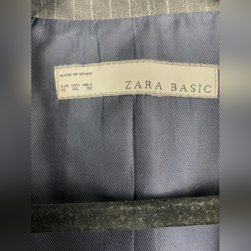 Zara Basic Gray Pinstripe Blazer Jacket Women's S… - image 5